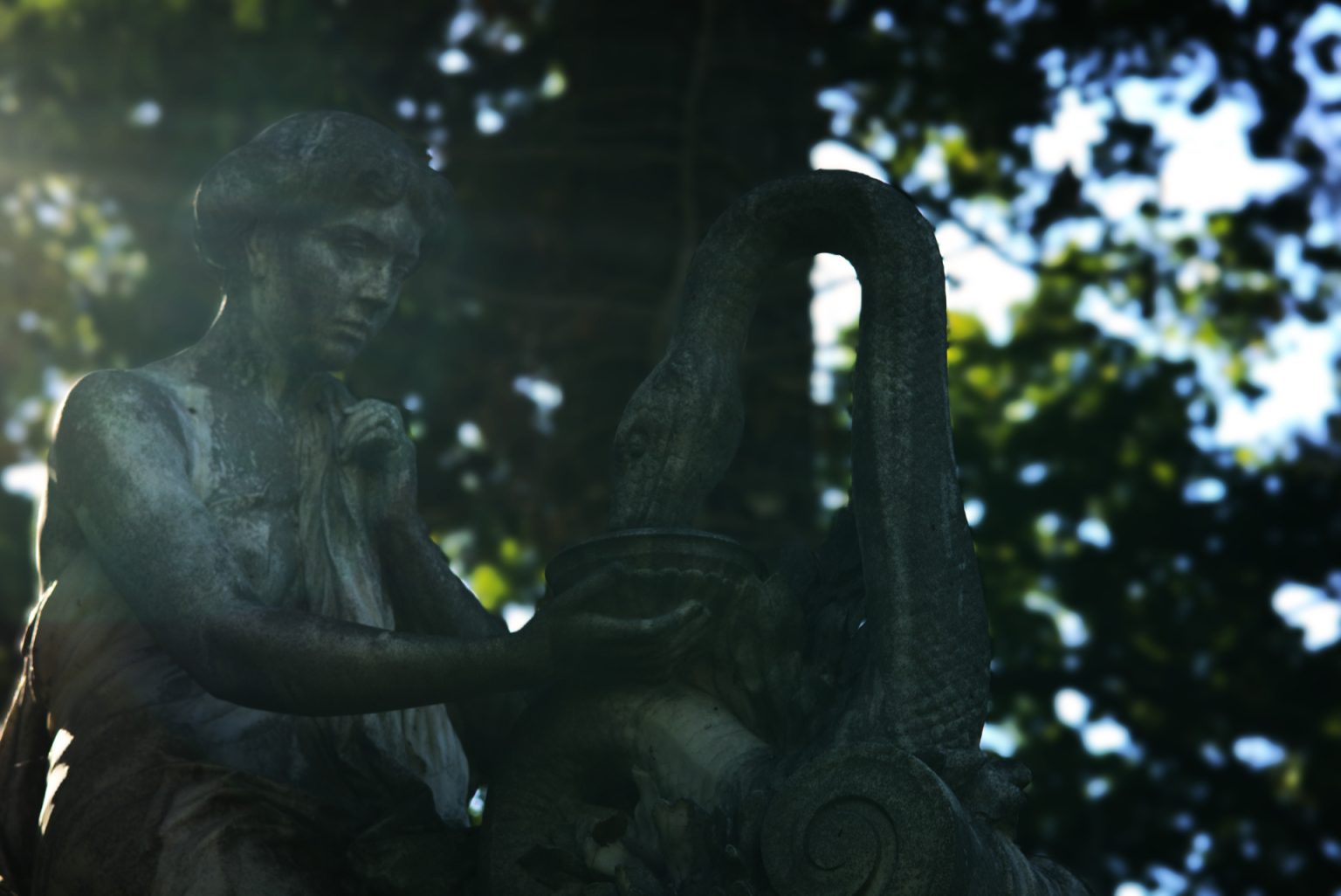 Statue 11