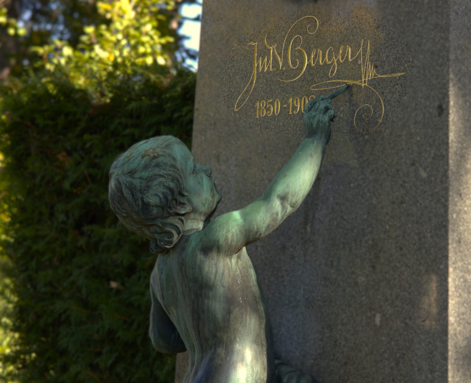 Statue 14