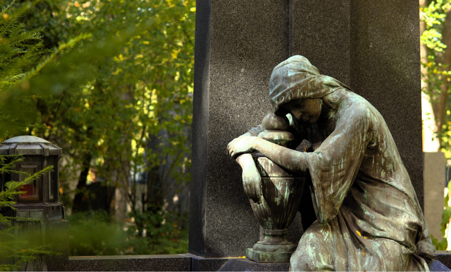 Statue