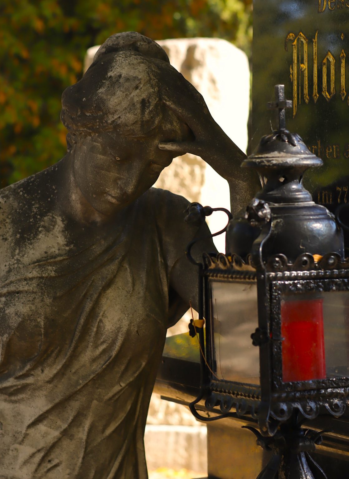 Statue 7