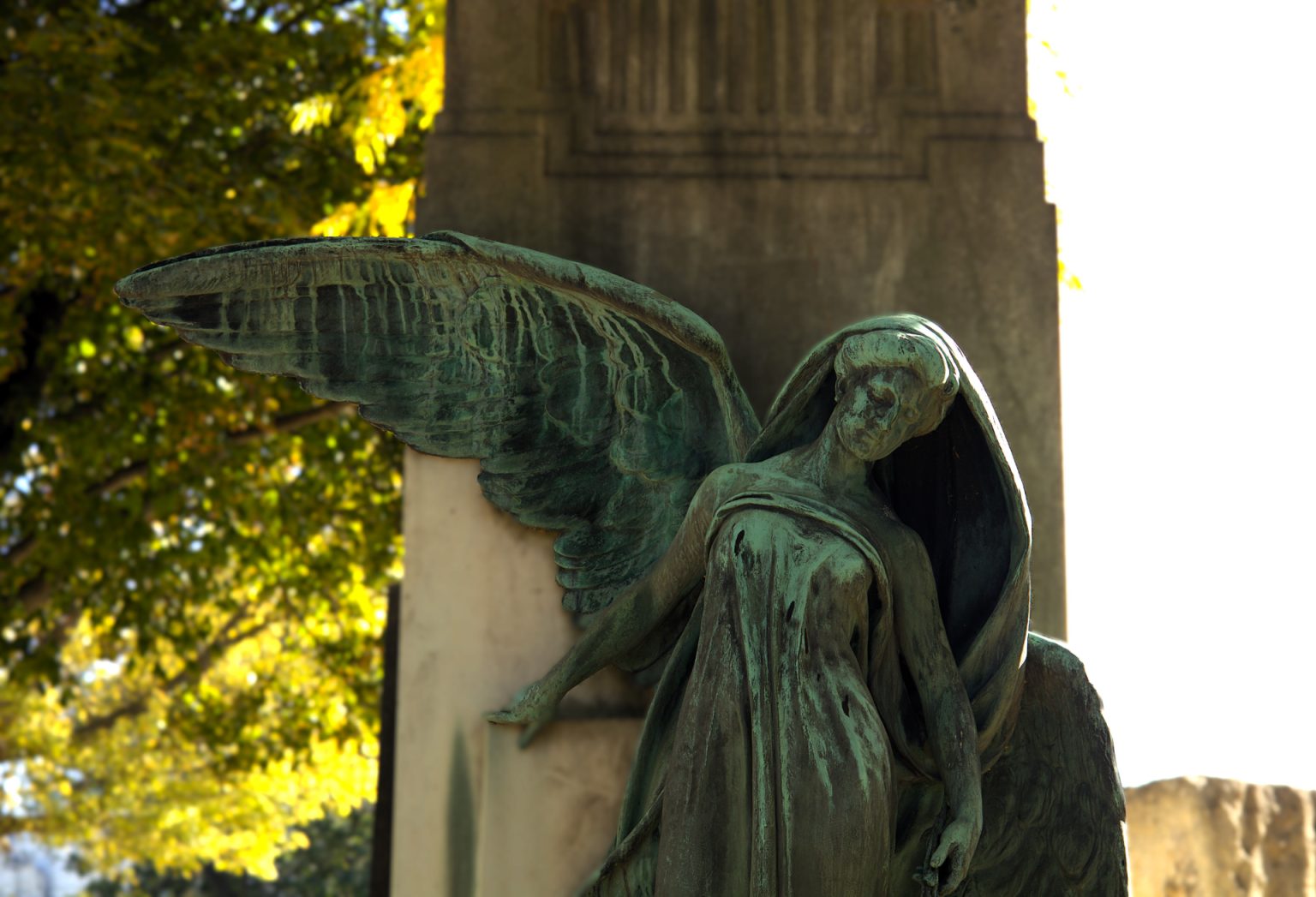 Statue 8